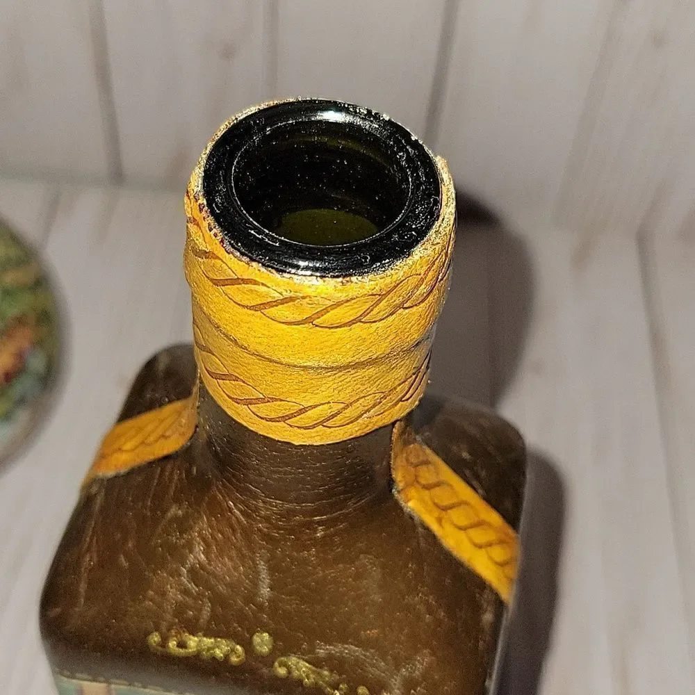 Vintage Fausto Corduri Old World Map 2 Wine Decanter Bottles Florence Italy